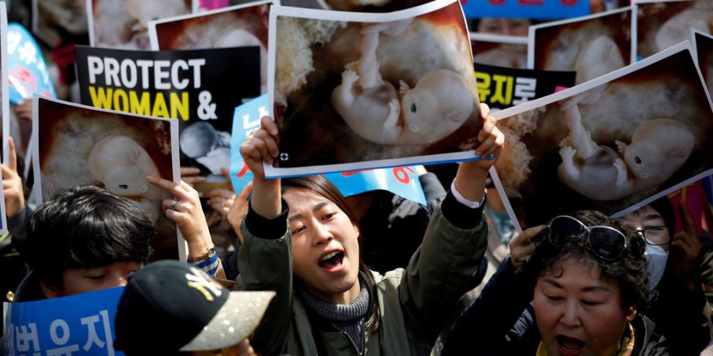 Imagem Ilustrando a Notícia: Coreia do Sul retira proibição ao aborto