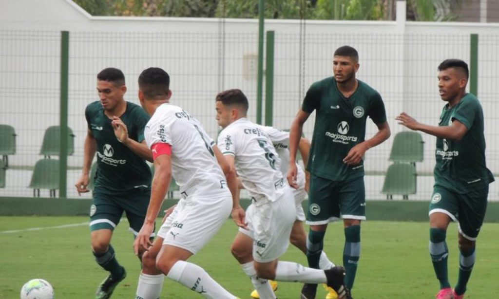 Imagem Ilustrando a Notícia: Goiás perde para Palmeiras em estreia do Brasileirão Sub-20