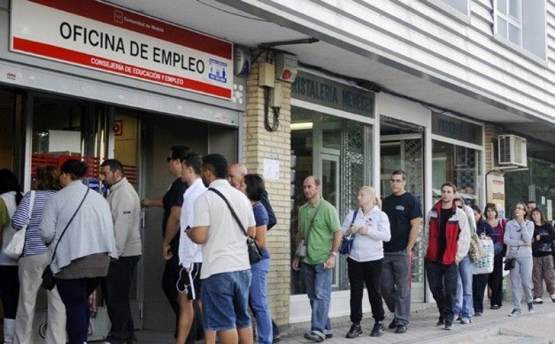 Imagem Ilustrando a Notícia: Desemprego cai em Portugal e na Espanha