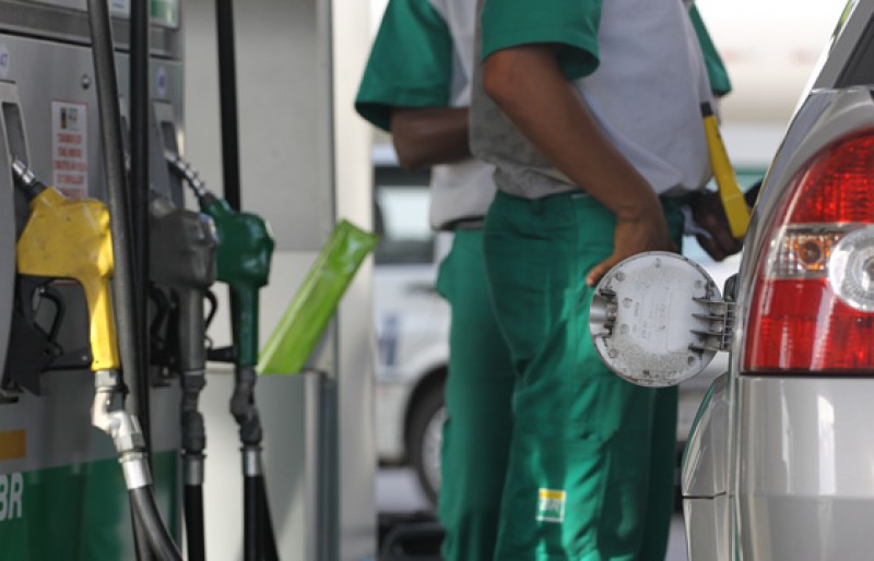Imagem Ilustrando a Notícia: Medida prevê avaliar saúde dos trabalhadores de postos de gasolina