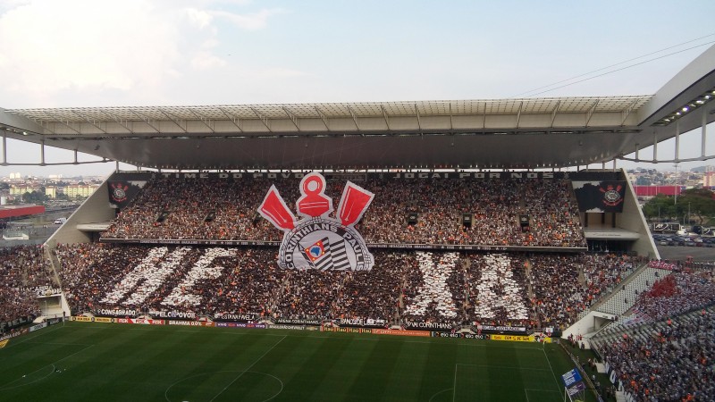 Imagem Ilustrando a Notícia: Corinthians reage e arranca empate