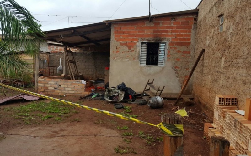 Imagem Ilustrando a Notícia: Homem morre dentro de casa durante incêndio, em Goiânia