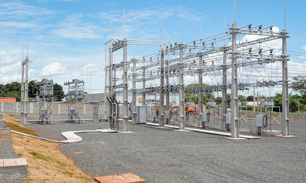 Imagem Ilustrando a Notícia: Enel anuncia investimento de R$ 1 bilhão na rede elétrica de Goiás em 2020