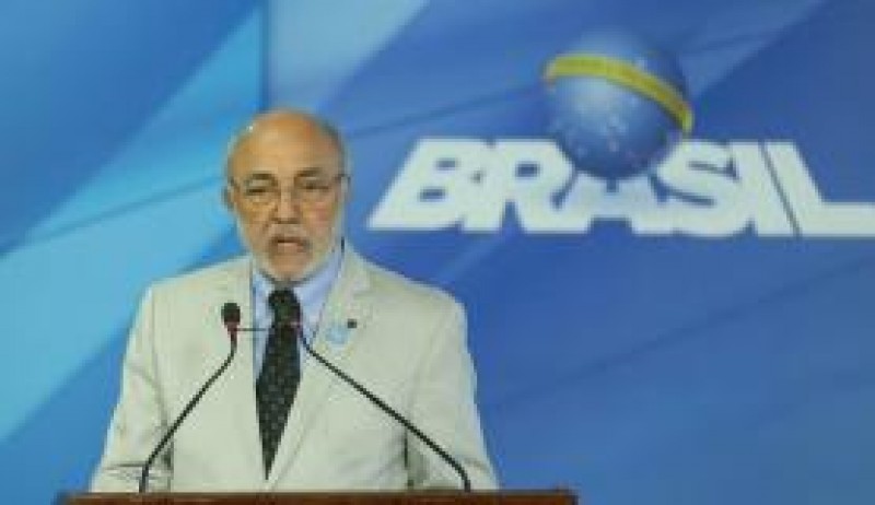 Imagem Ilustrando a Notícia: Ministro interino da Cultura, João Batista de Andrade, pede demissão do cargo