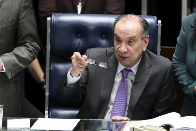 Imagem Ilustrando a Notícia: Aloysio Nunes será o novo ministro das Relações Exteriores