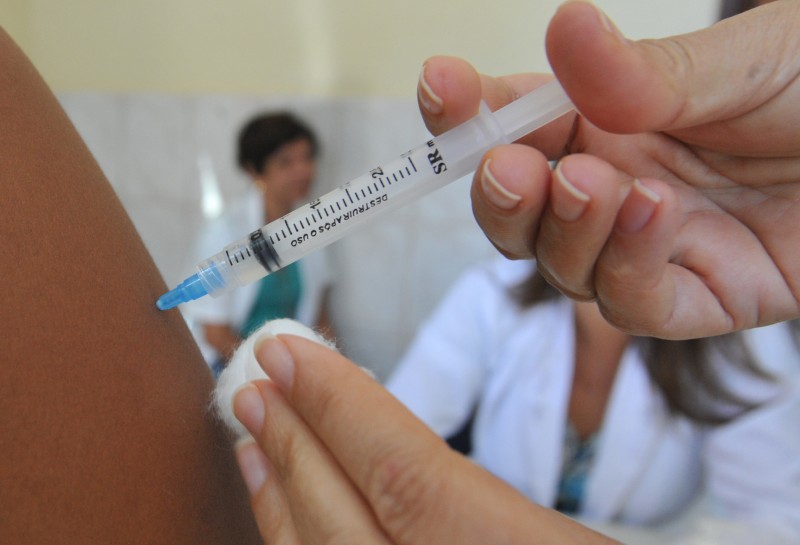 Imagem Ilustrando a Notícia: Governo antecipa campanha de vacinação contra a gripe