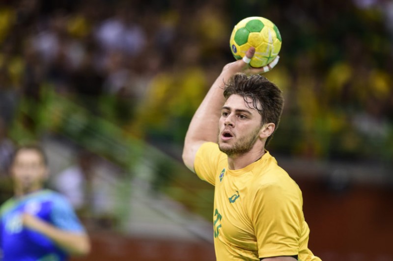 Imagem Ilustrando a Notícia: Brasil consegue classificação inédita para finais do handebol masculino