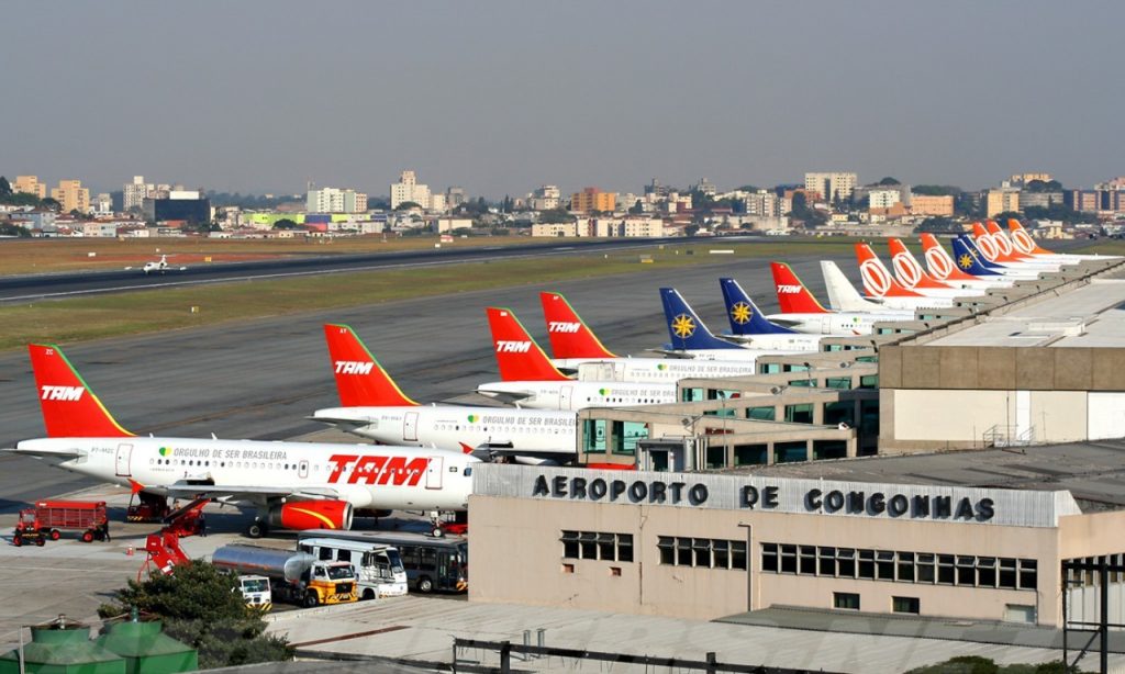 Imagem Ilustrando a Notícia: Governo Federal prevê leiloar 22 aeroportos nesta quarta-feira