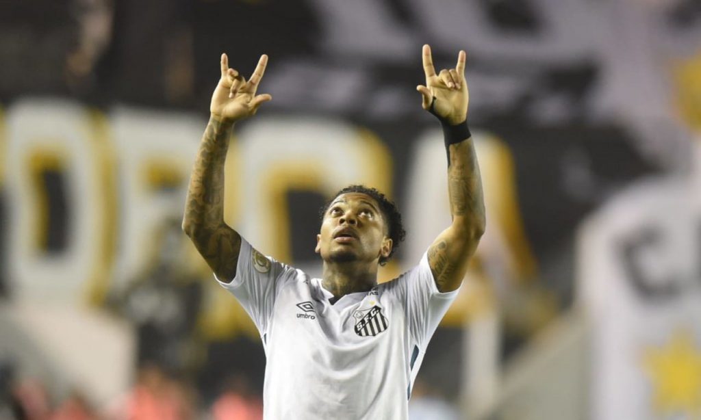 Imagem Ilustrando a Notícia: Santos e Athletico abrem retomada de brasileiros na Copa Libertadores