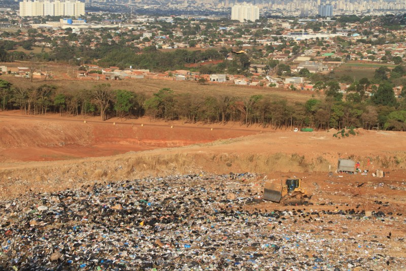 Imagem Ilustrando a Notícia: Aterro sanitário de Goiânia  está com os dias contados