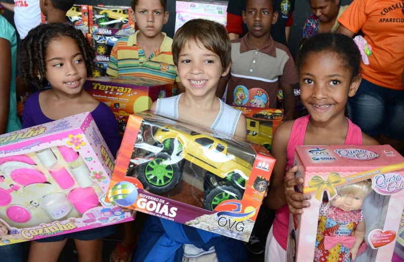 Imagem Ilustrando a Notícia: Crianças de Aparecida de Goiânia e Anápolis vão ganhar brinquedos