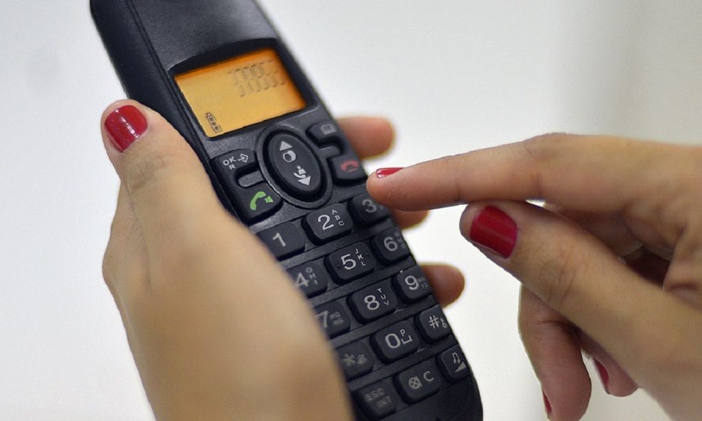 Imagem Ilustrando a Notícia: Anatel comunica a telefônicas que não interrompam serviços a inadimplentes