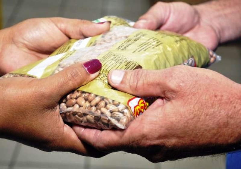 Imagem Ilustrando a Notícia: Clínica realiza arrecadação de alimentos para a Casa de Apoio São Luiz