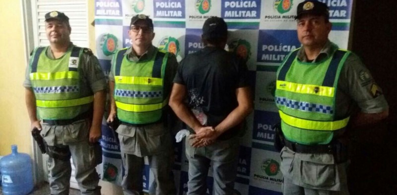 Imagem Ilustrando a Notícia: Policias Militares flagram CNH falsa em fiscalização na GO-139
