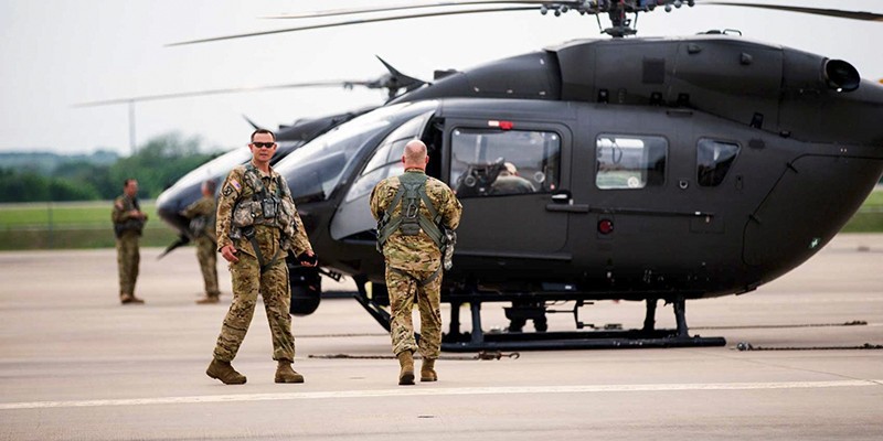 Imagem Ilustrando a Notícia: EUA iniciam envio da Guarda Nacional para fronteira com o México