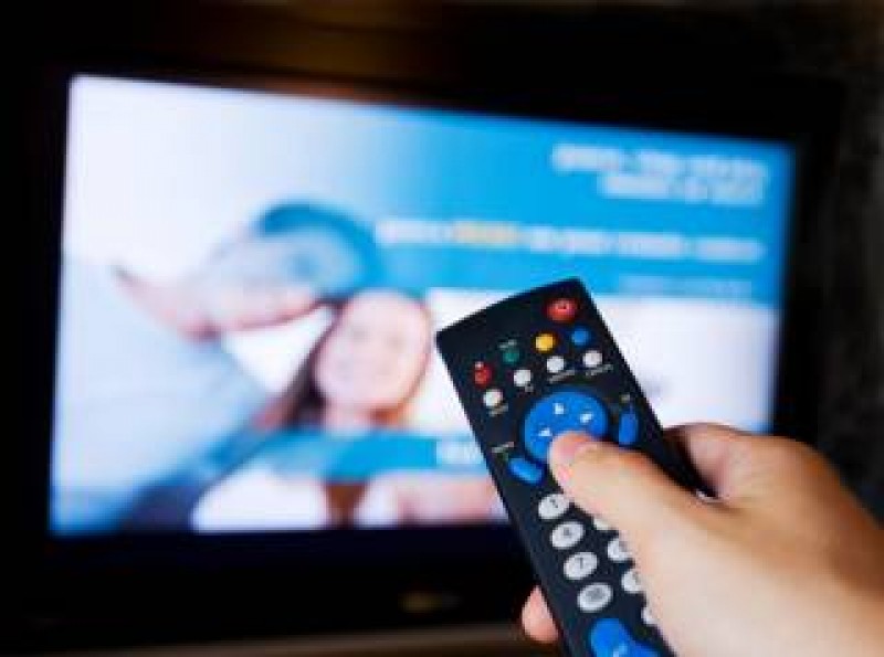Imagem Ilustrando a Notícia: Consumidor pode cancelar ou ter desconto em TV por assinatura
