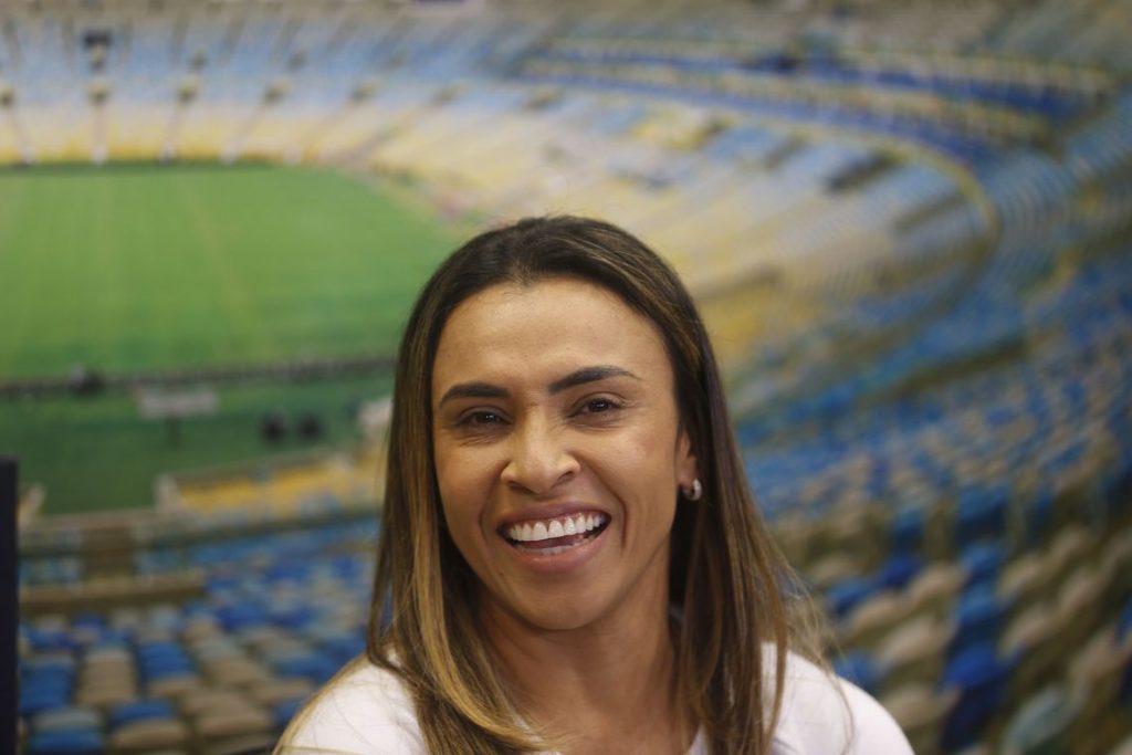 Imagem Ilustrando a Notícia: Jogadora Marta se torna defensora de metas das Nações Unidas