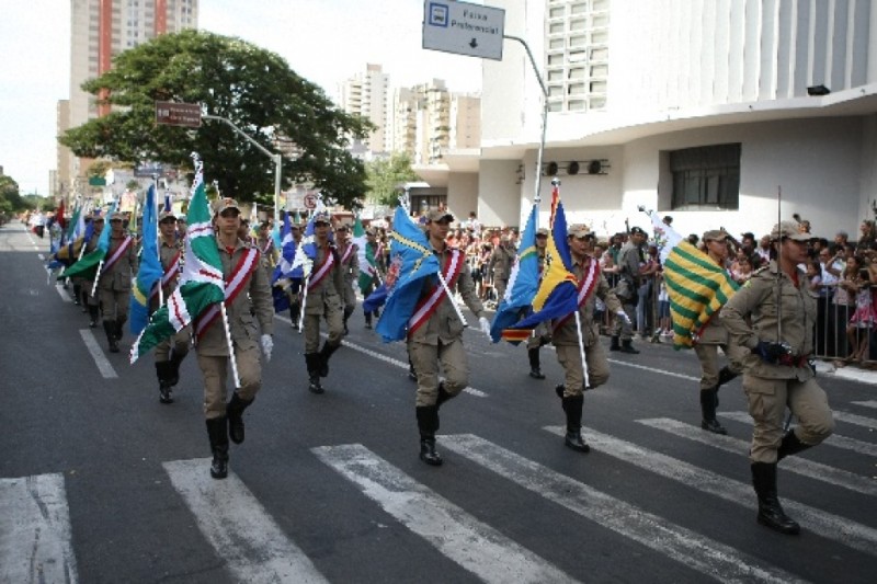 Imagem Ilustrando a Notícia: Preparação para o Desfile do Dia 7 de setembro em Goiânia está a todo vapor