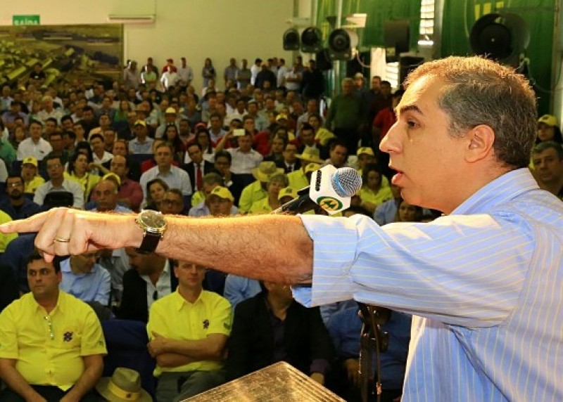 Imagem Ilustrando a Notícia: Tecnoshow: José Eliton diz que obras do governo vão impulsionar agronegócio