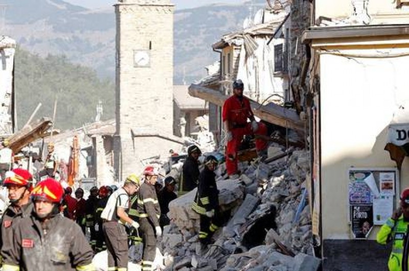 Imagem Ilustrando a Notícia: Em reconstrução,centro da Itália volta a sofrer com tremores