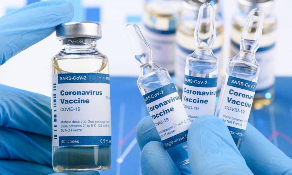 Imagem Ilustrando a Notícia: Eficácia de uma dose da vacina em quem já teve Covid-19 é comprovada por pesquisa