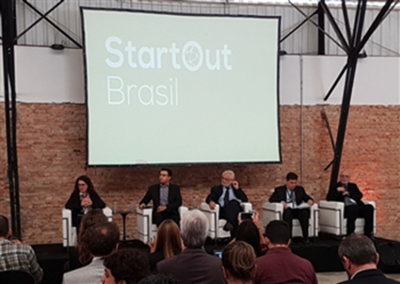 Imagem Ilustrando a Notícia: Governo brasileiro leva startups à França em busca de investidores
