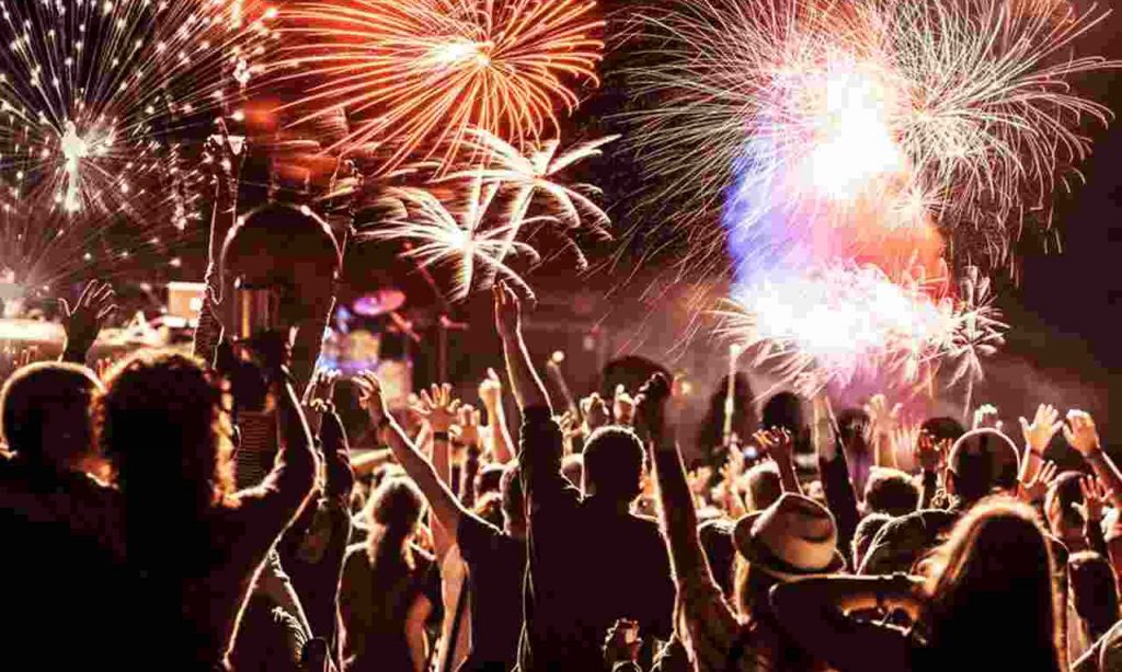 Imagem Ilustrando a Notícia: Réveillon 2020: confira as melhores festas para a virada em Goiânia