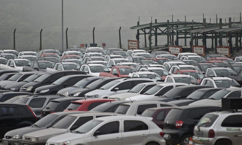 Imagem Ilustrando a Notícia: Produção de veículos tem alta de 2,8% no primeiro semestre