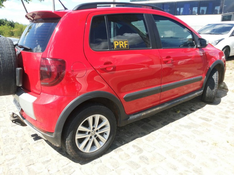 Imagem Ilustrando a Notícia: Veículo roubado em Brasília é recuperado pela PRF na Bahia com placas clonadas