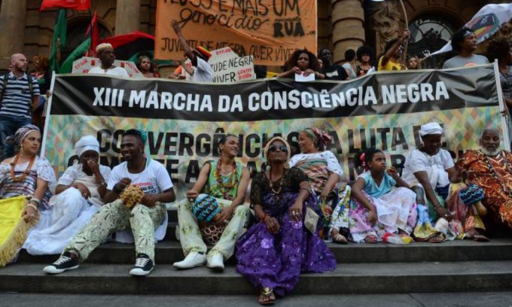 Imagem Ilustrando a Notícia: AGU se pronuncia contra criação do Dia da Consciência Negra em estados e municípios