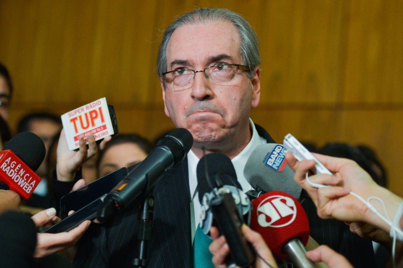 Imagem Ilustrando a Notícia: Cunha é condenado a 15 anos de prisão
