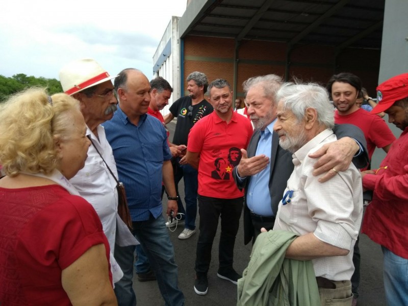 Imagem Ilustrando a Notícia: Lula se diz inocente e volta a criticar a elite