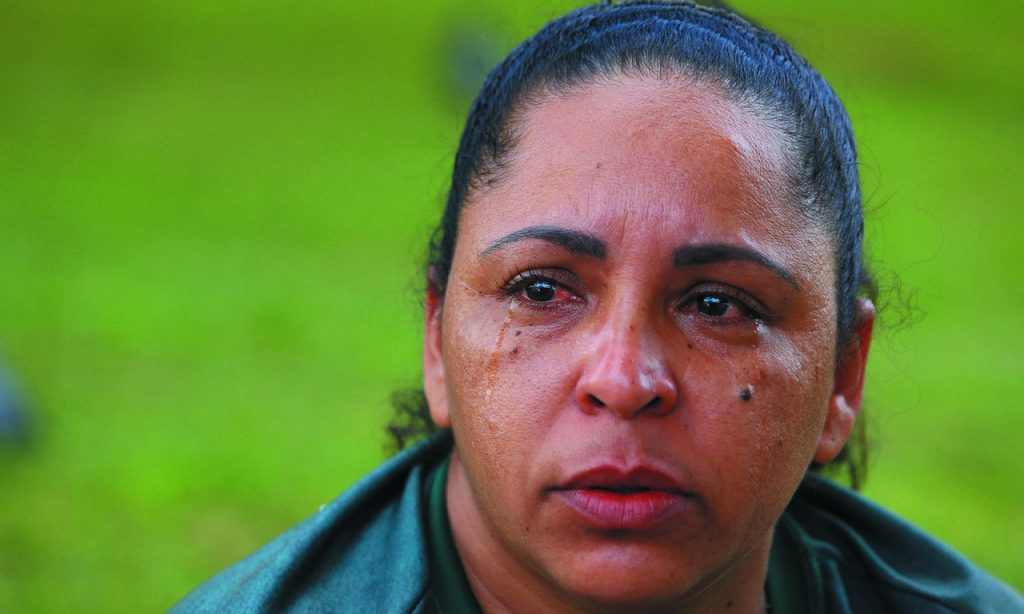 Imagem Ilustrando a Notícia: Famílias acampam em apoio aos entes queridos internados em Goiânia
