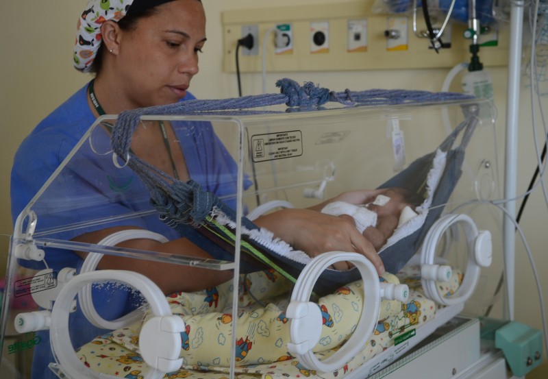 Imagem Ilustrando a Notícia: HMI realiza mais um parto de gêmeas siamesas