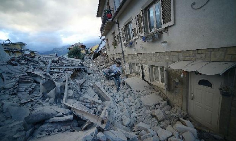 Imagem Ilustrando a Notícia: Sobe para 247 total de mortos por terremoto na Itália
