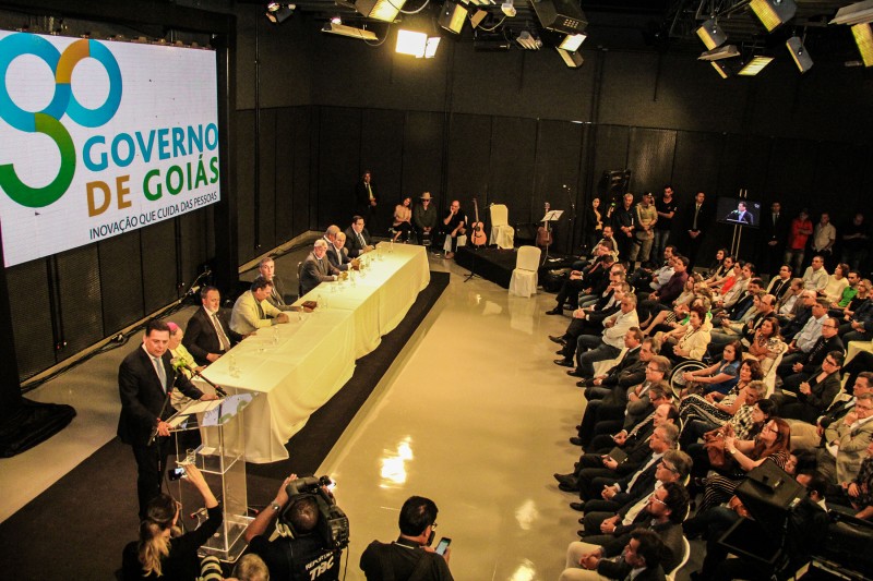 Imagem Ilustrando a Notícia: Governo inaugura digitalização da Televisão Brasil Central