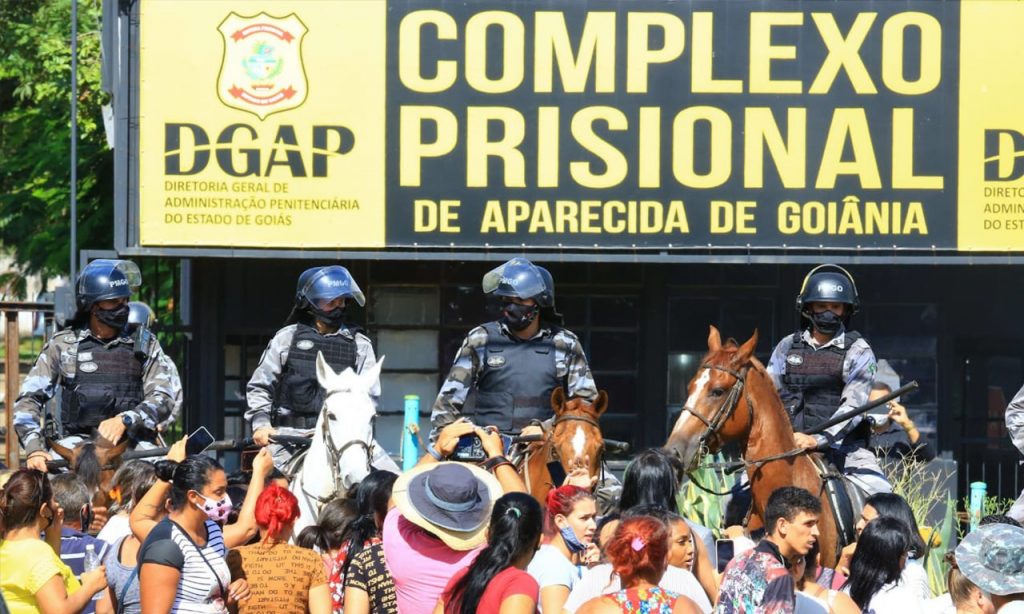 Imagem Ilustrando a Notícia: Após algumas horas de tensão, motim na Penitenciária Odenir Guimarães é controlada