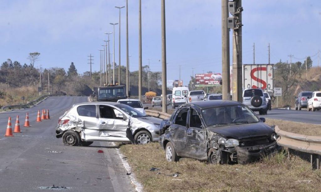 Imagem Ilustrando a Notícia: Problemas na saúde de motoristas são causas de milhares de acidentes