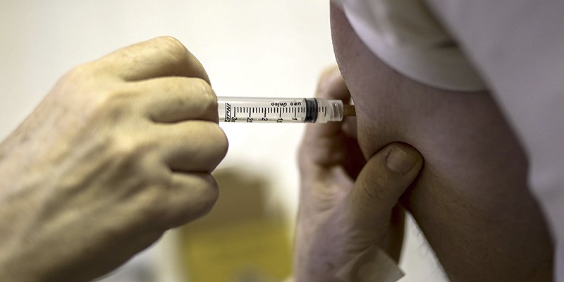 Imagem Ilustrando a Notícia: Goiás recebe 648 mil doses de vacina contra a gripe