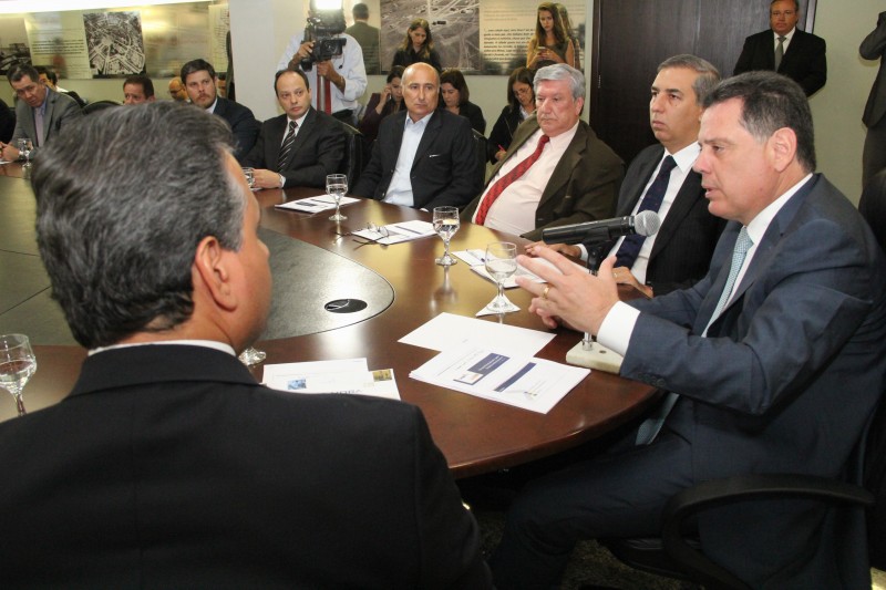 Imagem Ilustrando a Notícia: Marconi diz que Fórum aquece economia de Goiás