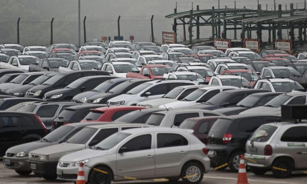 Imagem Ilustrando a Notícia: Produção de veículos cresce 16,6% em outubro, divulga Anfavea