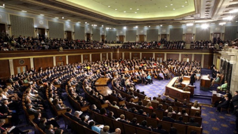Imagem Ilustrando a Notícia: Câmara dos EUA adia votação sobre Obamacare