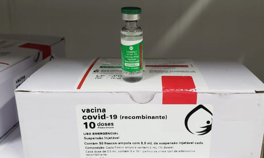 Imagem Ilustrando a Notícia: Mais de 20 mil trabalhadores da saúde de Goiânia devem ser vacinados com urgência