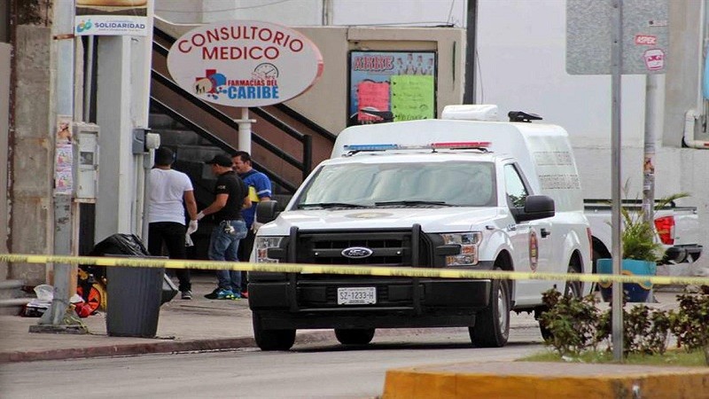 Imagem Ilustrando a Notícia: Jornalista é assassinado a tiros em famosa praia do México