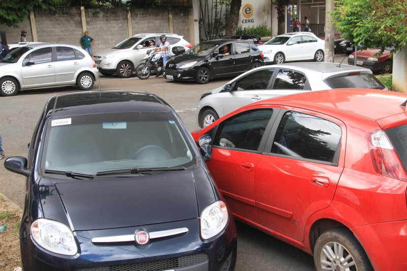Imagem Ilustrando a Notícia: Pequenos acidentes travam ruas de Goiânia