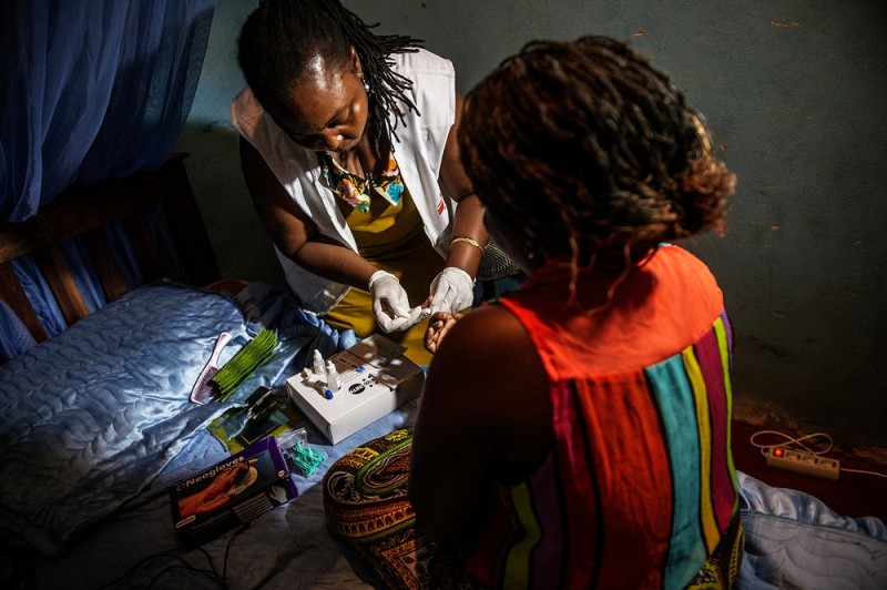 Imagem Ilustrando a Notícia: Ação previne HIV na África