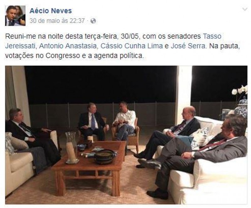 Imagem Ilustrando a Notícia: Janot reforça pedido de prisão de Aécio Neves