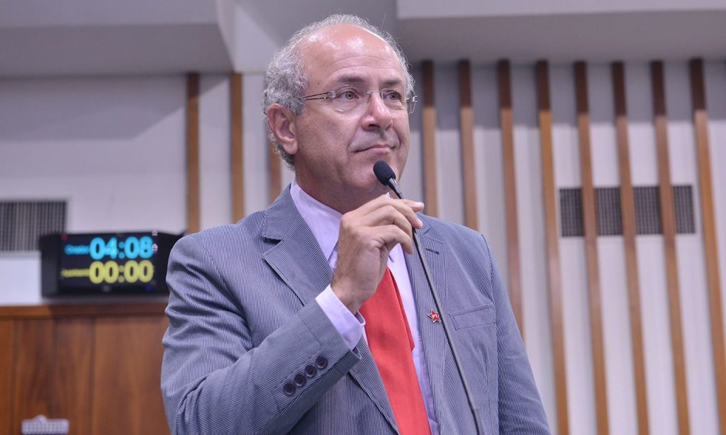 Imagem Ilustrando a Notícia: “Nova Mesa Diretora da Câmara não têm ligação com base do governo”, diz Mauro Rubem
