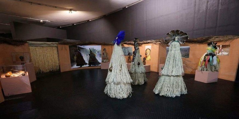Imagem Ilustrando a Notícia: Acervo indígena do Museu Nacional está exposta em Brasília