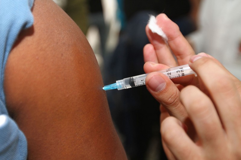 Imagem Ilustrando a Notícia: Faltam vacinas contra a H1N1 em Goiás